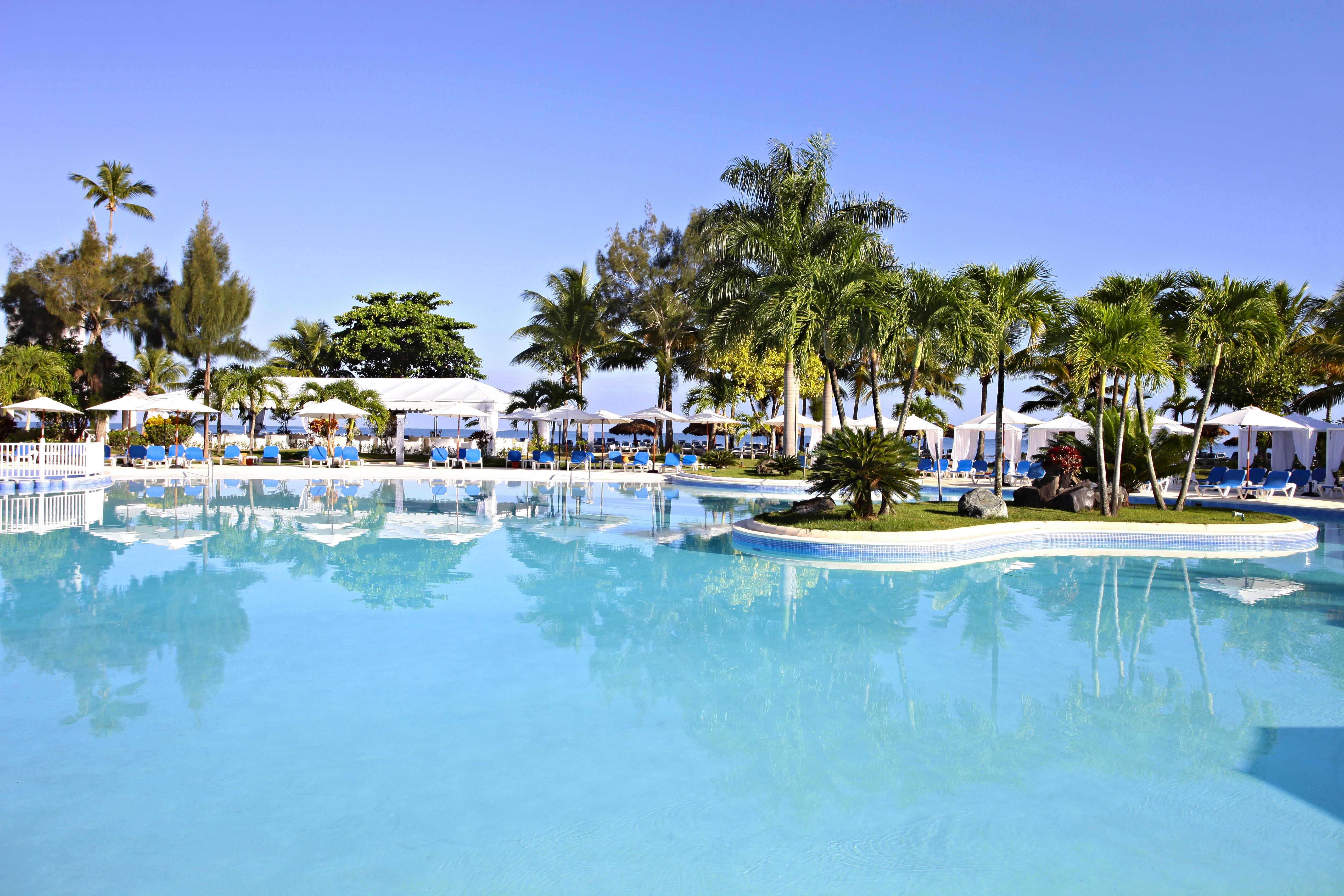 Bahia Principe Grand San Juan Hotel Rio San Juan Exterior photo